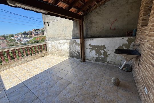 Área de serviço  de casa à venda com 4 quartos, 250m² em Pilar Velho, Ribeirão Pires