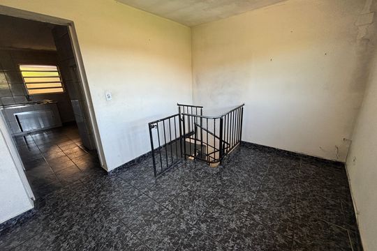 Sala de estar de casa à venda com 4 quartos, 250m² em Pilar Velho, Ribeirão Pires