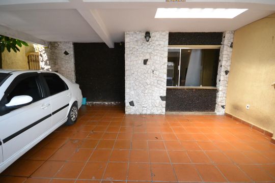 Garagem de casa à venda com 3 quartos, 125m² em Vila Lageado, São Paulo