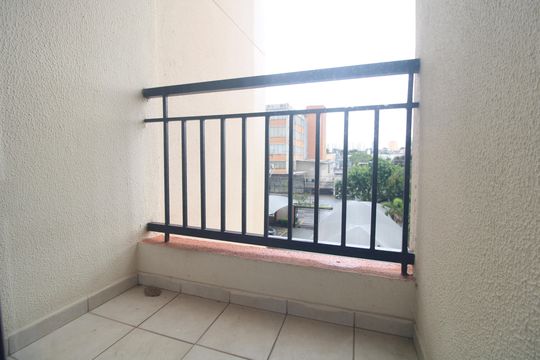 Sacada de apartamento para alugar com 2 quartos, 54m² em Jurubatuba, São Paulo