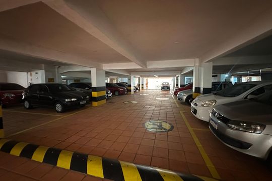 Garagem de apartamento para alugar com 1 quarto, 46m² em Centro, São Vicente