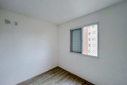 Quarto 2 de apartamento para alugar com 3 quartos, 64m² em Chácara Califórnia, São Paulo