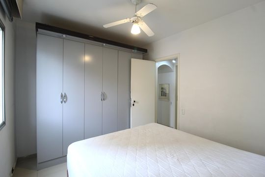 Quarto de apartamento para alugar com 1 quarto, 45m² em Indianópolis, São Paulo