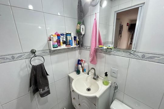 Banheiro da Suíte de apartamento à venda com 2 quartos, 60m² em Todos Os Santos, Rio de Janeiro