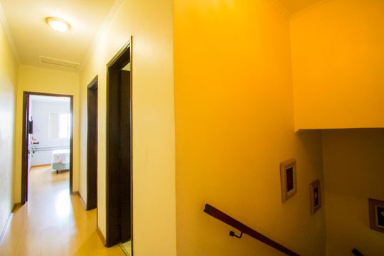 Corredor de apartamento à venda com 3 quartos, 181m² em Vila Floresta, Santo André