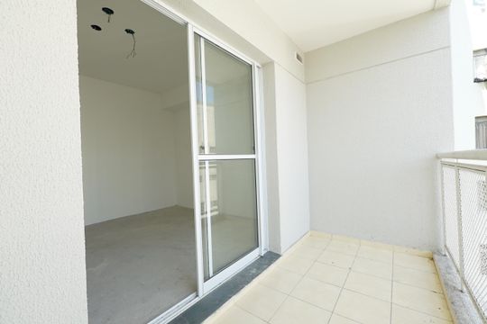 Varanda de kitnet/studio para alugar com 1 quarto, 26m² em Liberdade, São Paulo