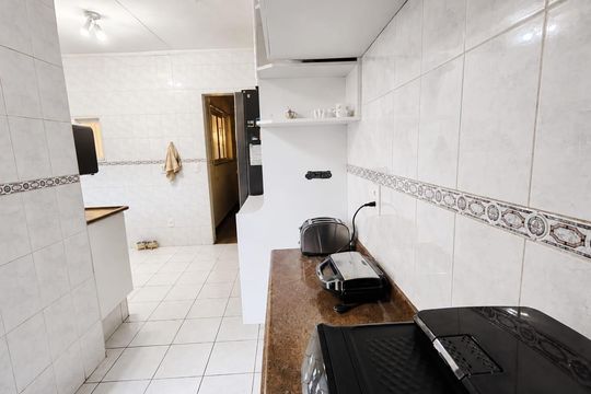 Cozinha de casa à venda com 3 quartos, 192m² em Jardim Eulina, Campinas