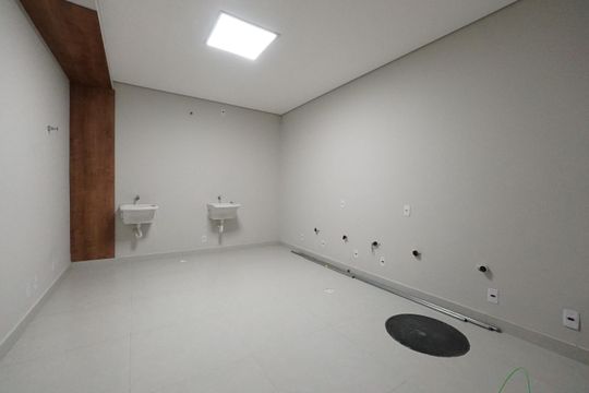 Lavanderia de kitnet/studio para alugar com 1 quarto, 28m² em Liberdade, São Paulo
