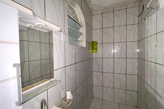 Banheiro de casa para alugar com 1 quarto, 70m² em Jardim Ponte Alta I, Guarulhos