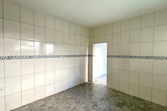 Cozinha de casa para alugar com 1 quarto, 70m² em Jardim Ponte Alta I, Guarulhos