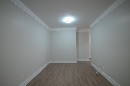 Apartamento à venda com 3 quartos, 93m² em Vila Scarpelli, Santo André