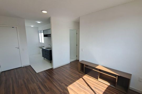 Sala de apartamento à venda com 2 quartos, 41m² em Rubem Berta, Porto Alegre