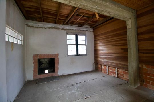 Sala de casa à venda com 4 quartos, 225m² em Barreirinha, Curitiba