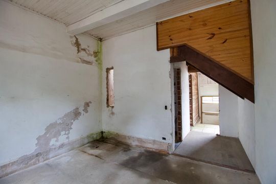 Quarto de casa à venda com 4 quartos, 225m² em Barreirinha, Curitiba
