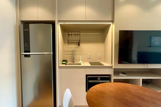 Cozinha de kitnet/studio para alugar com 1 quarto, 29m² em Cerqueira César, São Paulo