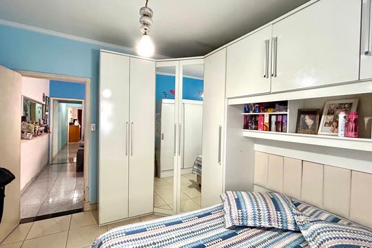 Quarto 1 de casa à venda com 2 quartos, 236m² em Vila Augusta, Guarulhos