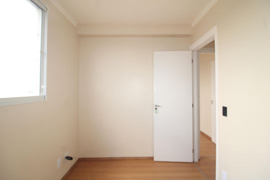 Quarto 1 de apartamento para alugar com 2 quartos, 42m² em Vila Santa Maria, São Paulo