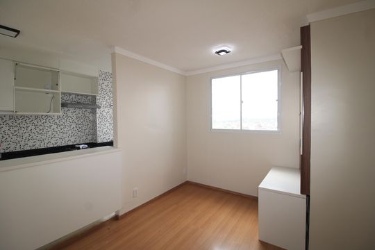 Apartamento para alugar com 2 quartos, 42m² em Vila Santa Maria, São Paulo