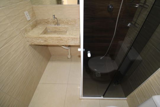 Banheiro de apartamento para alugar com 2 quartos, 42m² em Vila Santa Maria, São Paulo