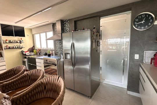 Apartamento para alugar com 3 quartos, 155m² em Jardim Dom Bosco, São Paulo