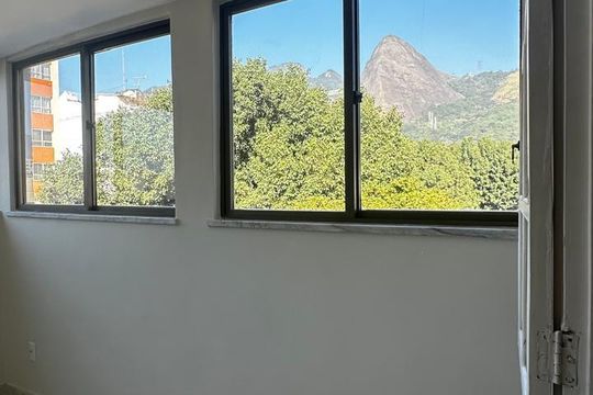Sala de Estar de apartamento à venda com 3 quartos, 118m² em Grajaú, Rio de Janeiro