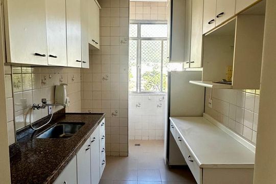 Cozinha de apartamento à venda com 3 quartos, 118m² em Grajaú, Rio de Janeiro