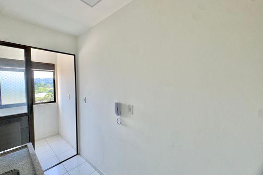 Cozinha de apartamento para alugar com 2 quartos, 50m² em Portal dos Gramados, Guarulhos