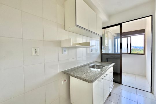 Cozinha de apartamento para alugar com 2 quartos, 50m² em Portal dos Gramados, Guarulhos