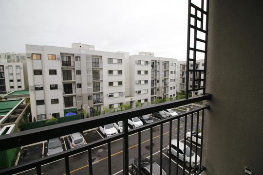 Varanda de apartamento à venda com 2 quartos, 41m² em Barra Olímpica, Rio de Janeiro