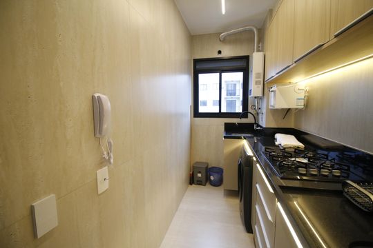 Cozinha de apartamento à venda com 2 quartos, 41m² em Barra Olímpica, Rio de Janeiro
