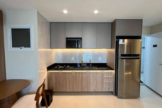 Cozinha de apartamento à venda com 1 quarto, 38m² em Taquara, Rio de Janeiro