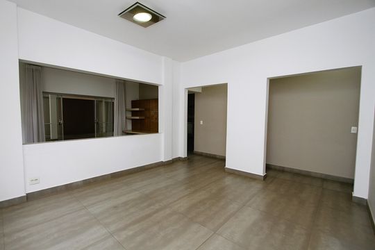 Sala 2 de casa para alugar com 5 quartos, 817m² em Estoril, Belo Horizonte