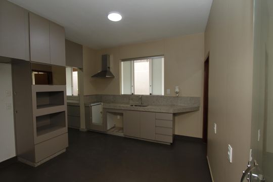 Cozinha de casa para alugar com 5 quartos, 817m² em Estoril, Belo Horizonte