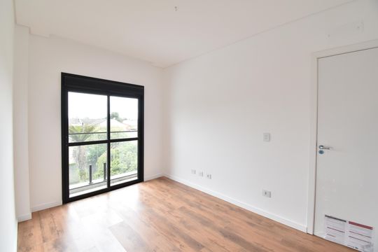 Quarto 2 de casa de condomínio à venda com 3 quartos, 136m² em Cajuru, Curitiba