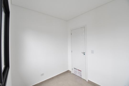 Escritório de casa de condomínio à venda com 3 quartos, 136m² em Cajuru, Curitiba