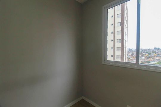 Quarto 2 de apartamento para alugar com 2 quartos, 37m² em Vila Virginia, São Paulo