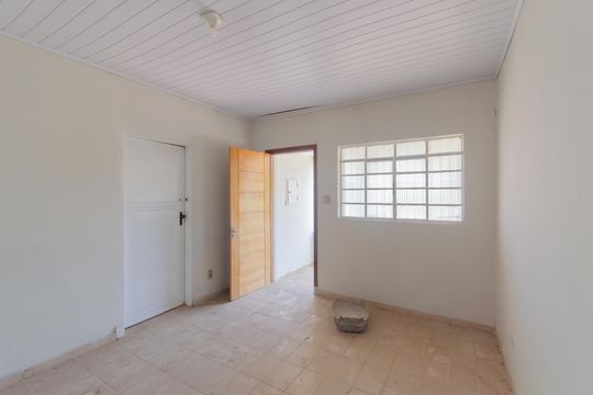 Casa à venda com 3 quartos, 85m² em Vila Brasilina, São Paulo