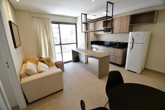 Sala de apartamento para alugar com 1 quarto, 40m² em Cambuí, Campinas