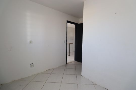 Quarto  de kitnet/studio para alugar com 1 quarto, 30m² em Praia do Flamengo, Salvador