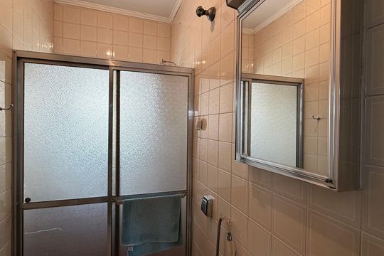 Banheiro suite  de casa para alugar com 3 quartos, 224m² em Rudge Ramos, São Bernardo do Campo