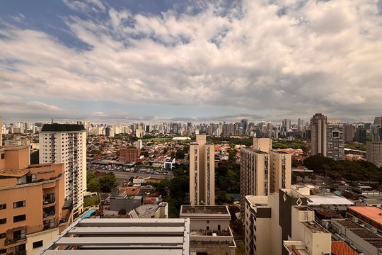 Vista Quarto de apartamento para alugar com 1 quarto, 32m² em Vila Olímpia, São Paulo
