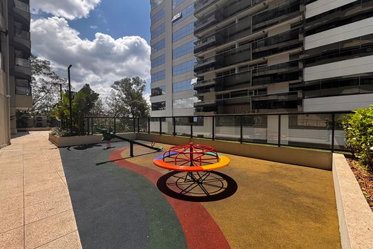 Área comum - Playground de apartamento para alugar com 2 quartos, 90m² em Alphaville Industrial, Barueri