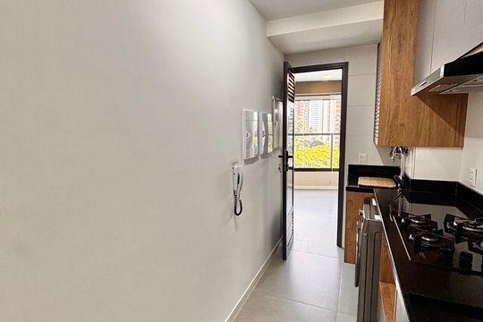 Cozinha de apartamento para alugar com 2 quartos, 90m² em Alphaville Industrial, Barueri