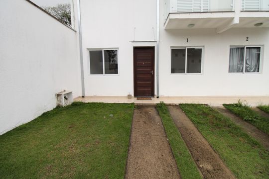 Área externa de casa de condomínio para alugar com 2 quartos, 84m² em Chácaras São José, São José dos Campos