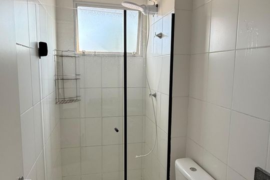 Banheiro de apartamento à venda com 2 quartos, 50m² em Bom Jesus, Contagem