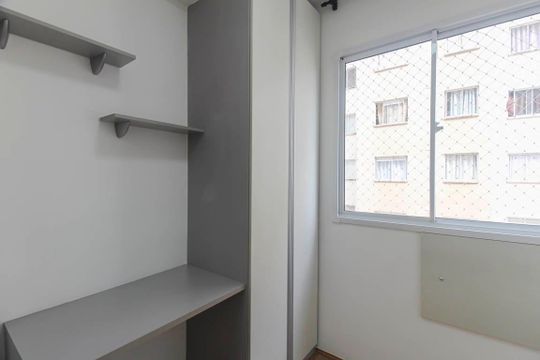 Quarto 1 de apartamento para alugar com 2 quartos, 33m² em Vila Ivone, São Paulo