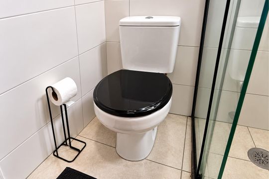 Banheiro de kitnet/studio à venda com 1 quarto, 21m² em Bela Vista, São Paulo