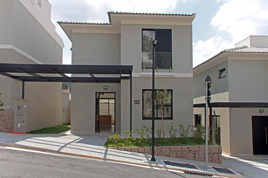 Fachada de casa de condomínio para alugar com 3 quartos, 140m² em Jardim Panorama, Vinhedo