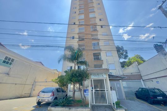 Fachada de apartamento à venda com 2 quartos, 56m² em Jardim do Papai, Guarulhos
