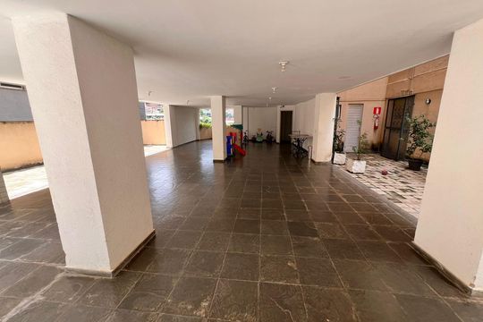 Área comum de apartamento para alugar com 3 quartos, 145m² em Santo Antônio, Belo Horizonte